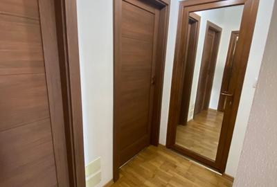 Apartament cu 3 camere decomandat în Aeroport - 6