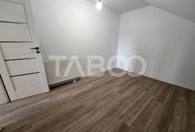 Apartament decomandat de vanare 4 camere balcon Vasile Aaron Sibiu - 12