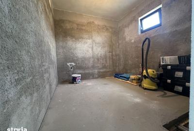 Casă cu 4 camere cu Teren 406 Mp în Ulmi - 12