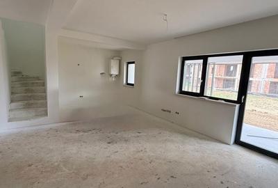 Casă cu 4 camere cu Teren 360 Mp în Valea Borcutului - 7