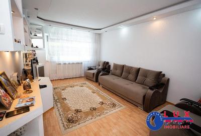 Apartament cu 3 camere decomandat în Babadag - 1