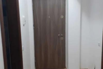 Garsonieră, mobilată în Apărătorii Patriei