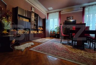 Apartament cu 4 camere circular, mobilat în P-ța Maria