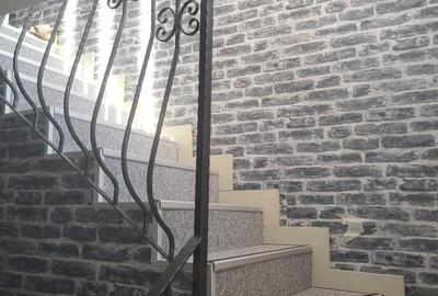 Casă cu 4 camere cu Teren 550 Mp în Oncea