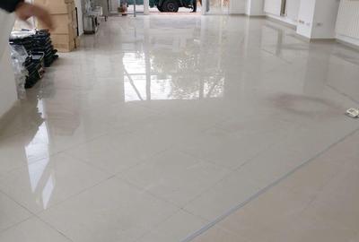 Spatiu comercial, birou, zona Modern - 1