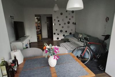 Apartament cu 3 camere în Central - 1