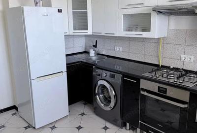 Garsonieră decomandată în Complex Studențesc