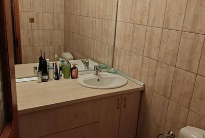 Apartament cu 4 camere decomandat în Obcini