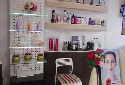 Spatiu comercial, 290 mp, zona Micro 3 - 9