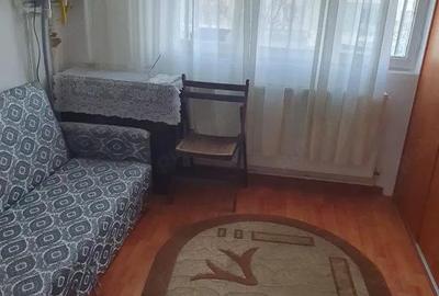 Apartament cu 2 camere decomandat în Micro 19