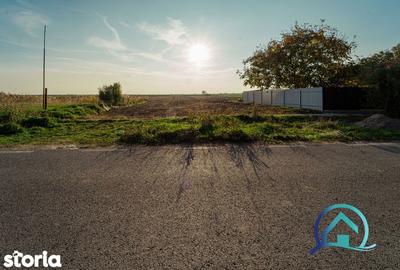 Teren de 8000 mp, în Central