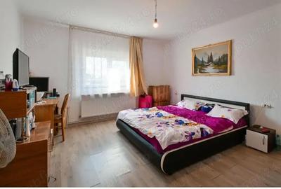 Casă cu 4 camere în Central - 2