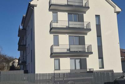 Apartament cu 2 camere semidecomandat în Livezeni - 6