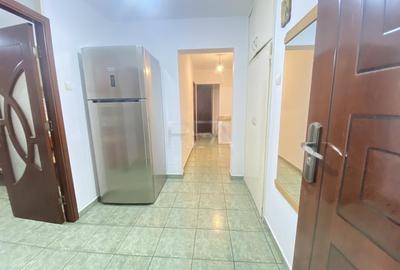 Apartament cu 4 camere semidecomandat, mobilat în Ghencea - 14
