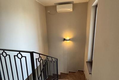 Duplex cu 5 camere cu Canalizare în Dumbrăvița - 32