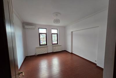 Apartament 2 camere ultracentral + mansarda - 1