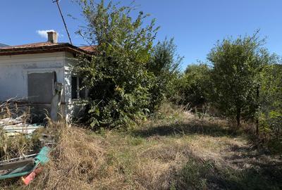 Teren Intravilan 5056 mp | Floresti - Stoenesti | Stradal | 30e mp - 2