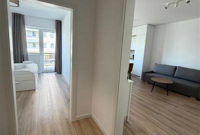 Apartament cu 2 camere decomandat în Tractorul - 6