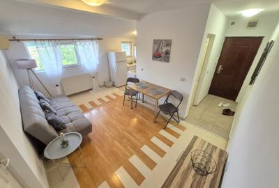 Apartament cu 2 camere decomandat, mobilat în Complex Studențesc