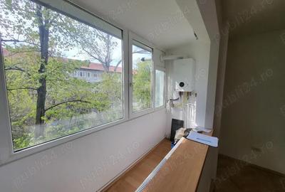Apartament cu 3 camere semidecomandat în Circumvalațiunii - 5