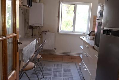 Poarta 6-apartament 3 camere, decomandate, cu  3 balcoane, etaj 1 - 1