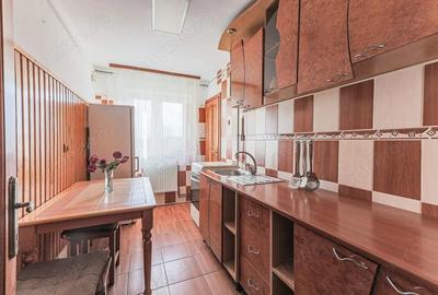 Apartament 2 camere, decomandat, 64 mp, etaj 4/4 - 6