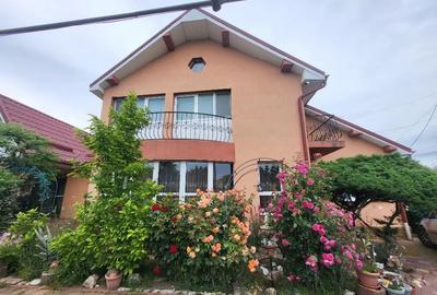 Casă cu 5 camere în Slătioara - 1