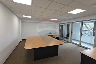 Birou, de 167 mp, în Gruia - 13