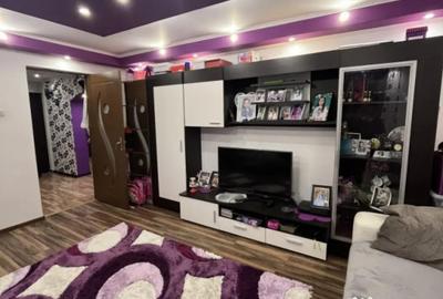 Apartament cu 4 camere decomandat în Central - 3