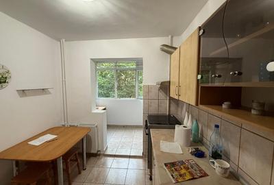 3 camere decomandat - Panselelor - Metrou Aparatorii Patriei - 4