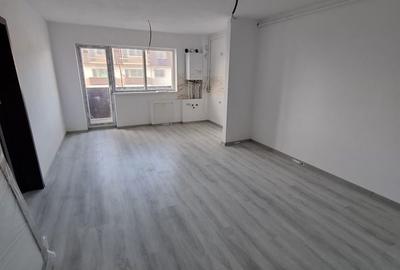 Apartament cu 2 camere în Sânpetru - 4