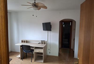 Resita, chirie, 3 cam. - CENTRAL - 16