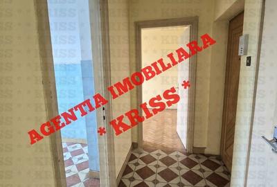 Apartament cu 3 camere semidecomandat în Trivale - 2