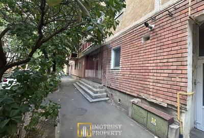 Spațiu comercial, de 52 mp, în Micălaca - 1