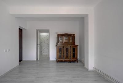 O proprietate imobiliara deosebita, formata din casa si mult teren! - 16