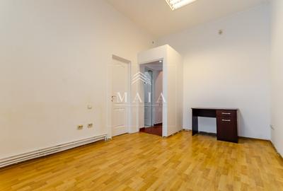 Spatiu 4 camere, 120 mp, curte proprie cu acces auto, zona centrala - 14