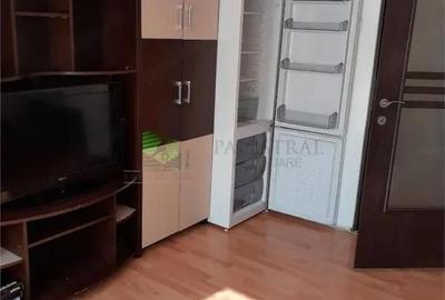 Garsonieră semidecomandată, mobilată în Județean - 3