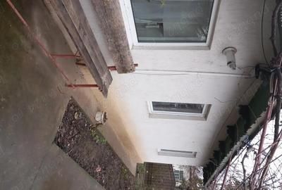 Casă cu 3 camere în Tichilești - 3