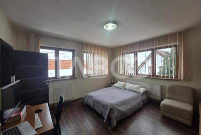 Casa de inchiriat 177mpu 7 camere cu baie proprie zona Lupeni Sibiu - 2