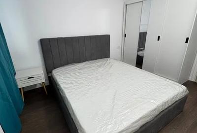Apartament cu 2 camere semidecomandat, mobilat în Nord-Vest