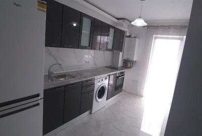 Apartament cu 2 camere decomandat, mobilat în Europa