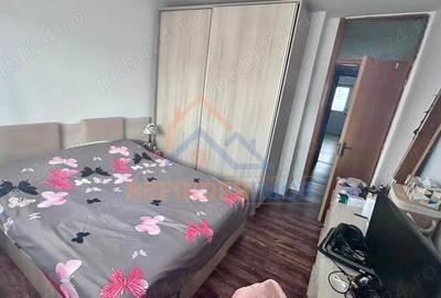 Apartament de vanzare cu 3 camere, zona Titan - 4