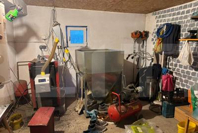 Casa in Iratosu cu teren, apa curenta, centrala termica , - 28