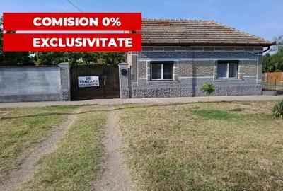 Casă cu 5 camere cu Teren 812 Mp în Central - 1