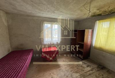 Casă cu 5 camere cu Teren 468 Mp în Bughea de Sus - 14
