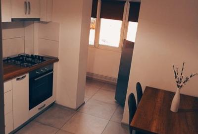 3 camere Eremia , Decomandat / centrală , mobilat / utilat ! 3 camere Eremia , Decomandat / centrală , mobilat / utilat ! - 2