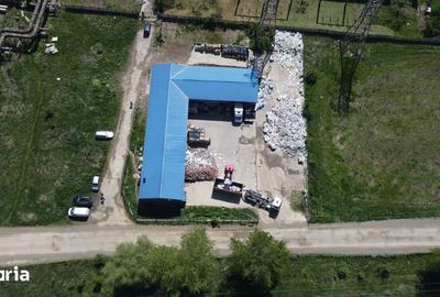 Spațiu comercial, de 2,400 mp, în Central - 4