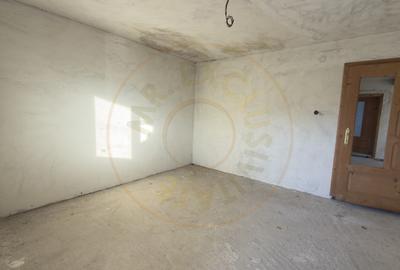 Casă individuală cu 5 camere cu Canalizare în Retevoiești - 15