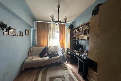 Apartament cu 3 camere decomandat în Republicii - 3