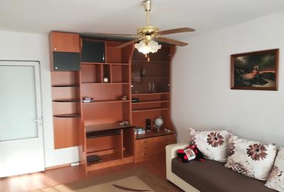 Proprietar apartament 2 camere Decomandat et.3 _Gura Leului-Fabrica - 8